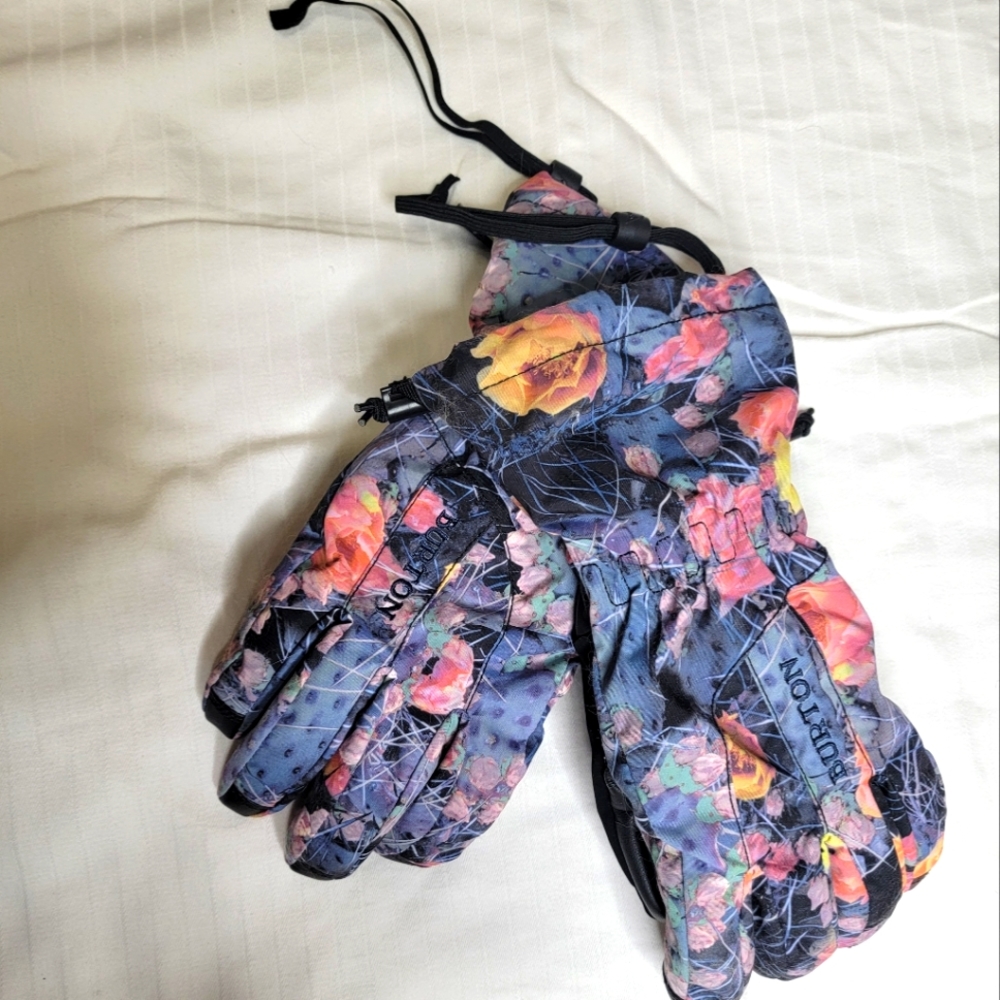 Burton gloves